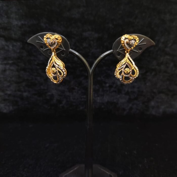 EARING