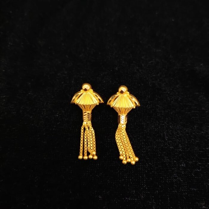 EARING