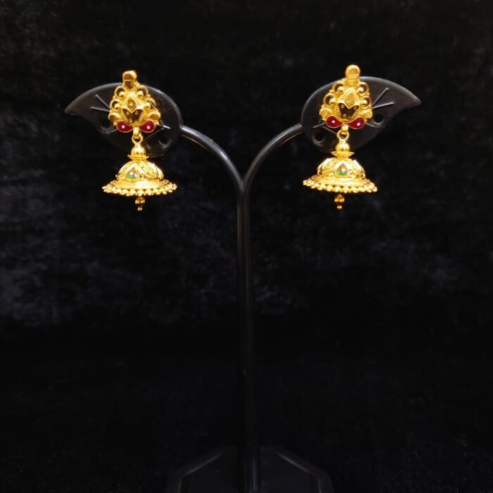 EARING
