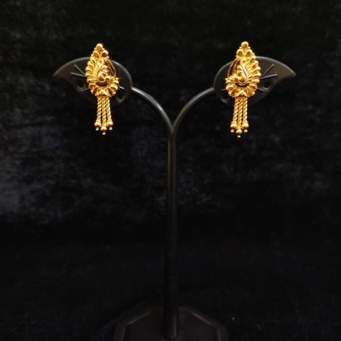 EARING