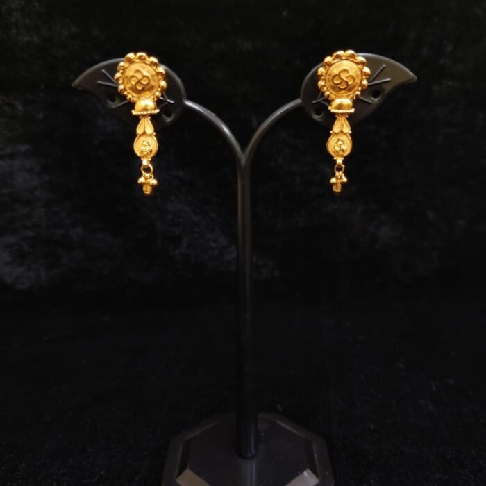 EARING