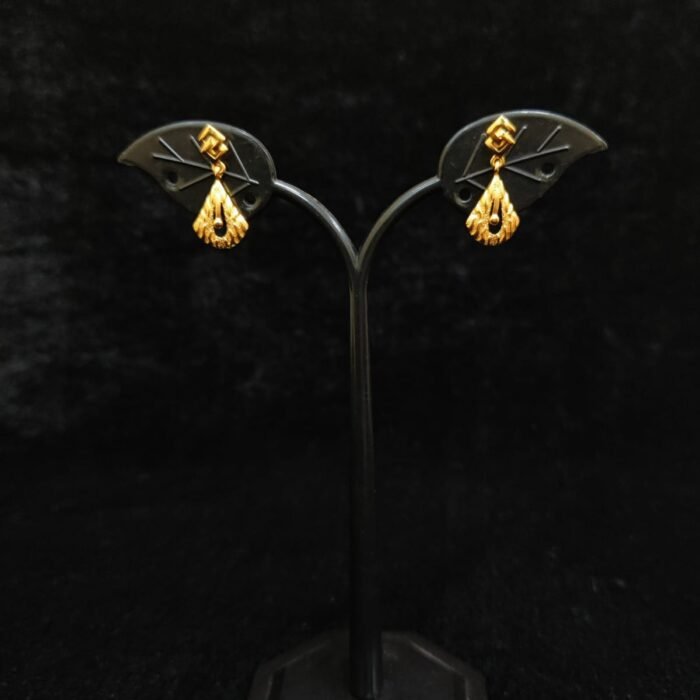 EARING