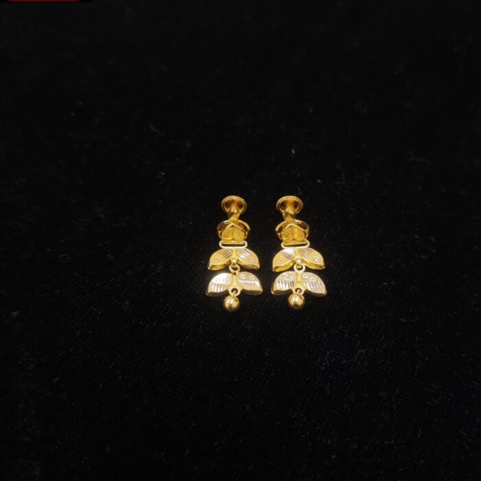 EARING