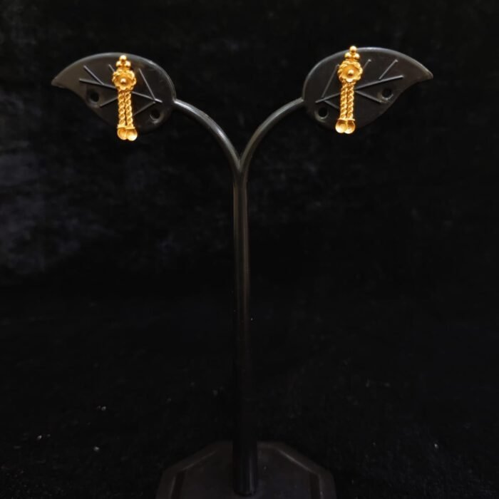 EARING