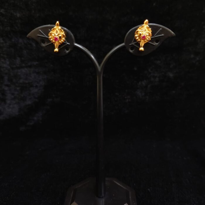 EARING