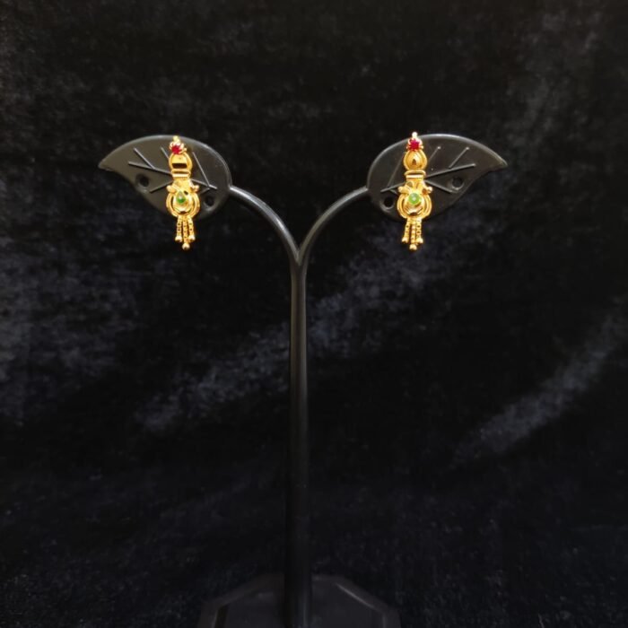 EARING