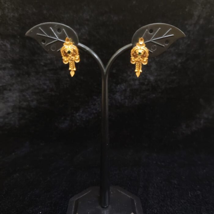 EARING