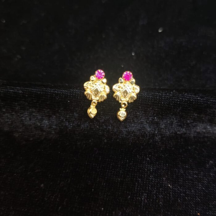 EARING