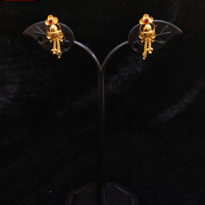 EARING