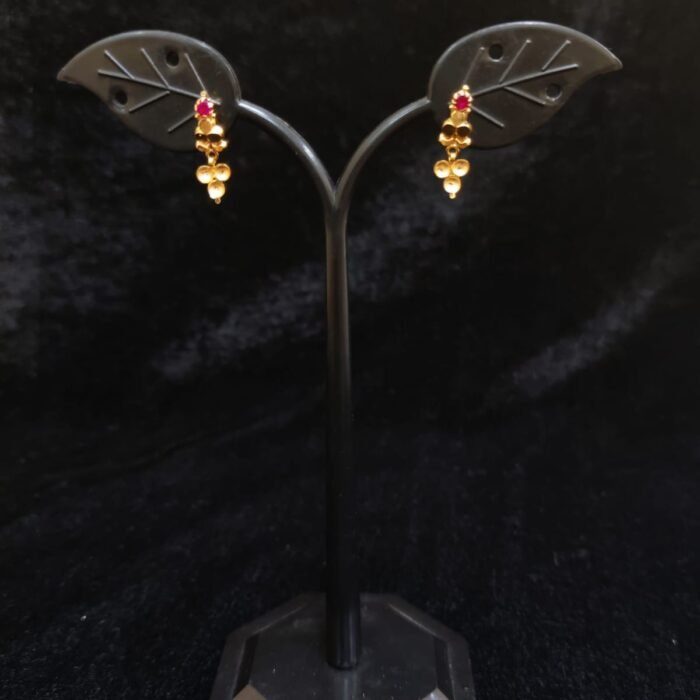 EARING