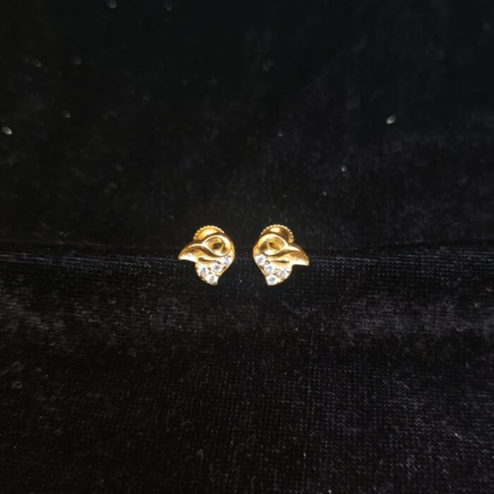 EARING