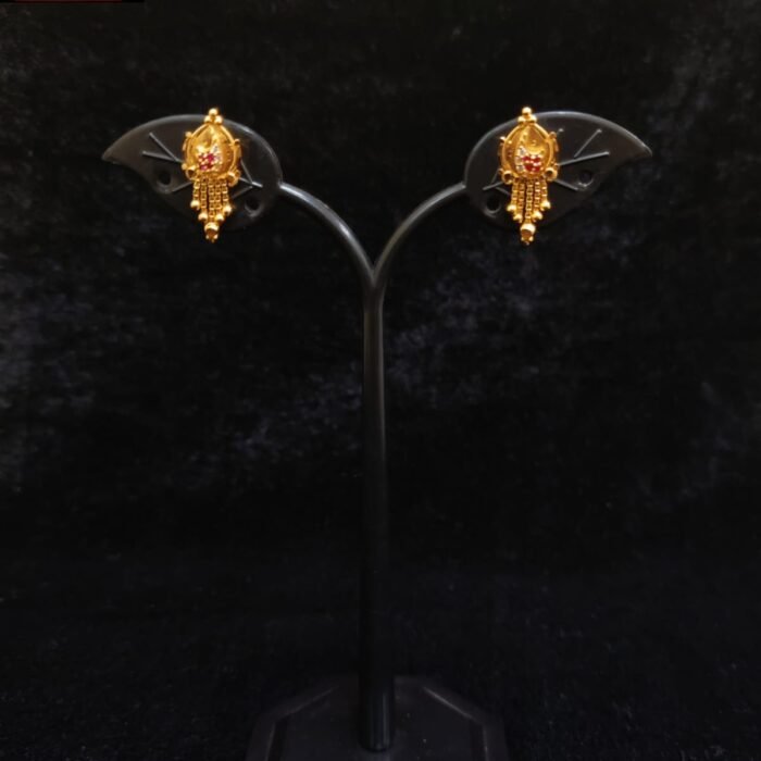 EARING