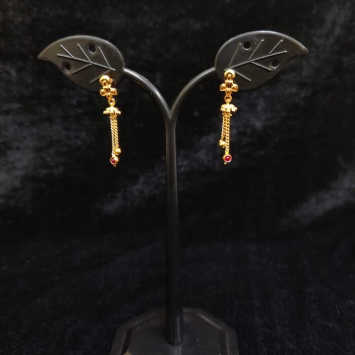 EARING