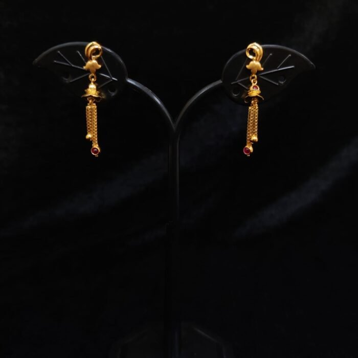 EARING