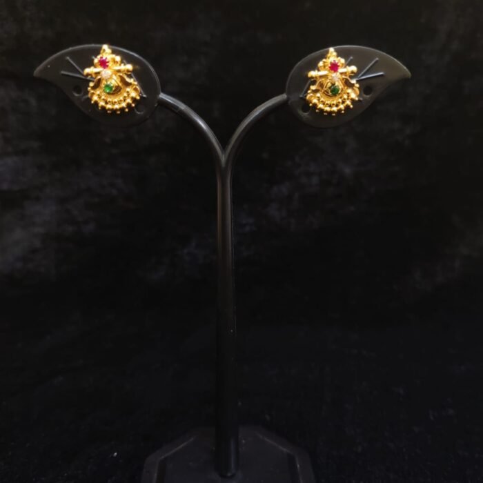 EARING