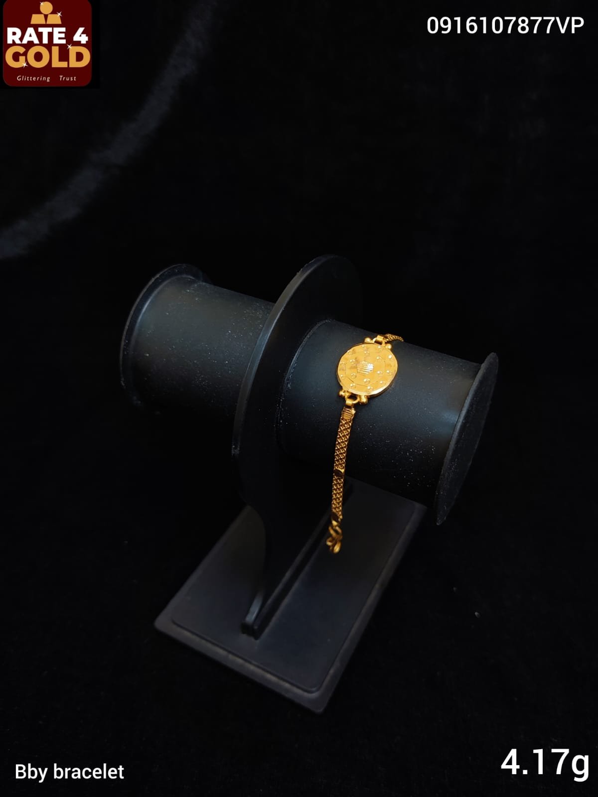 BRACELET