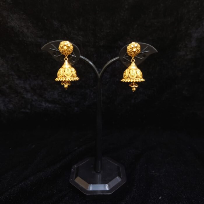 EARING
